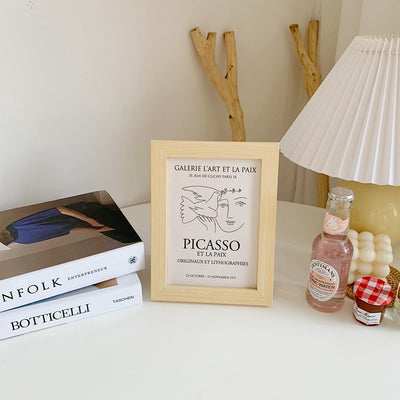 Ins Style Art Set Up Picture Frame Wall