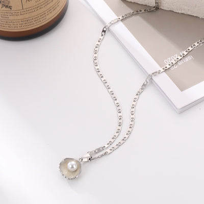 Fashion Shell Pearl Necklace Entry Lux Elegant